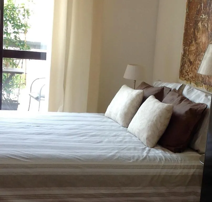 Bed & Breakfast B&B Mundi Milan Italy