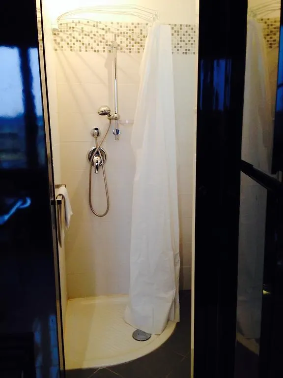 B&B Mundi Milan Italy