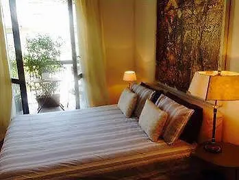 B&B Mundi Milan Italy